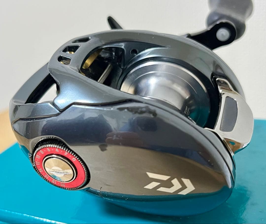 DAIWA ダイワ 17 タトゥーラ SV TW 7.3R