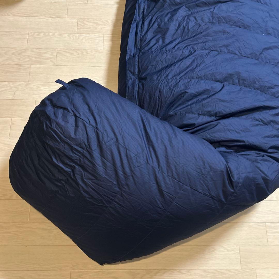 美品　イスカ　ダウンシュラフ　厳冬ISUKA Puff 1100 -35℃
