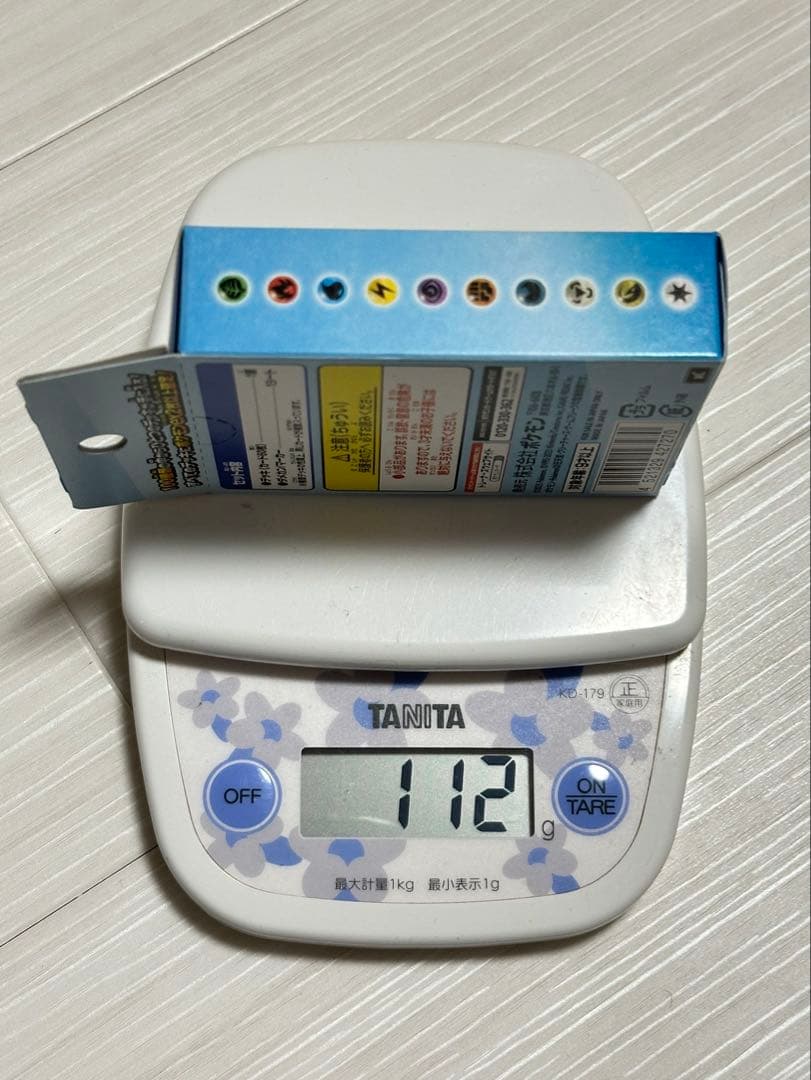 ポケモンカード　未開封　スタートデッキ100 バトルコレクション　重さ112g
