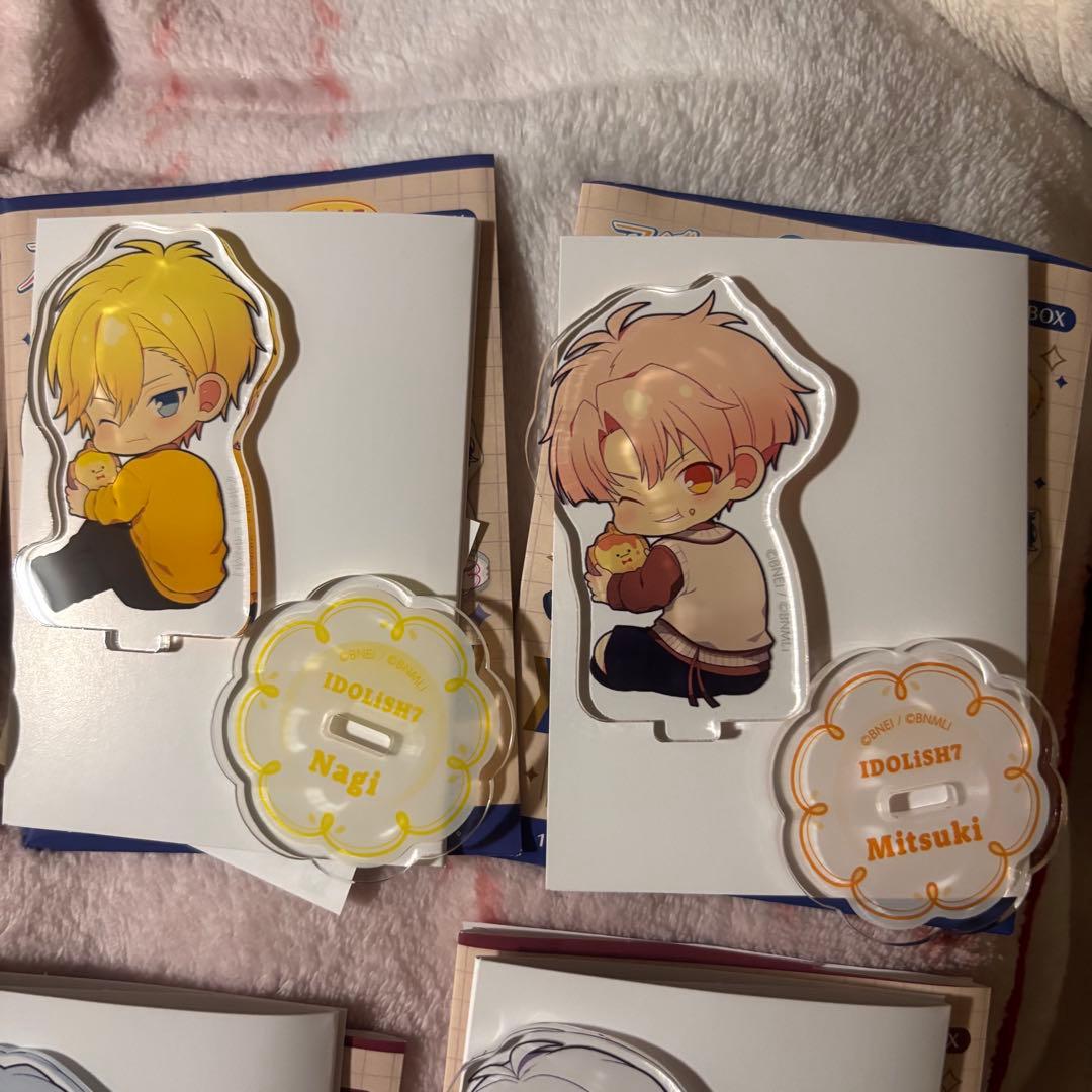 アイドリッシュセブン かぷりっこ ほおばる アクスタ