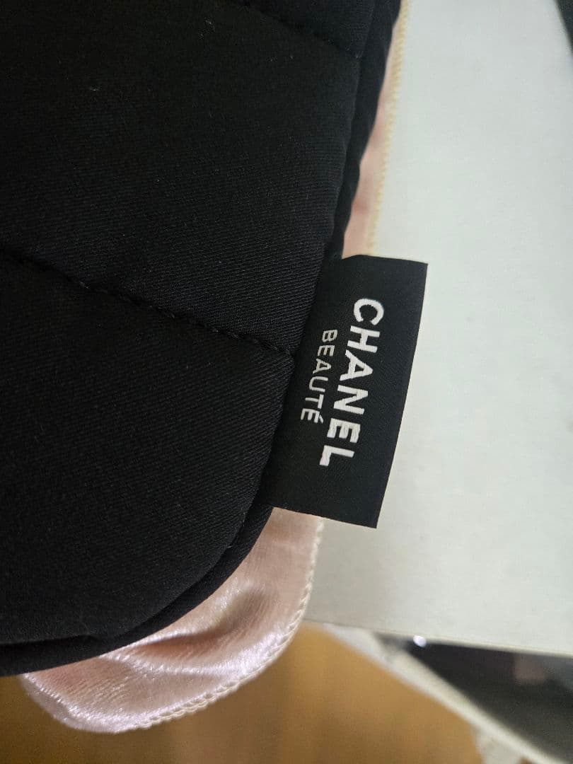 CHANEL ノベルティ PCケース キルティングポーチ ブラック
