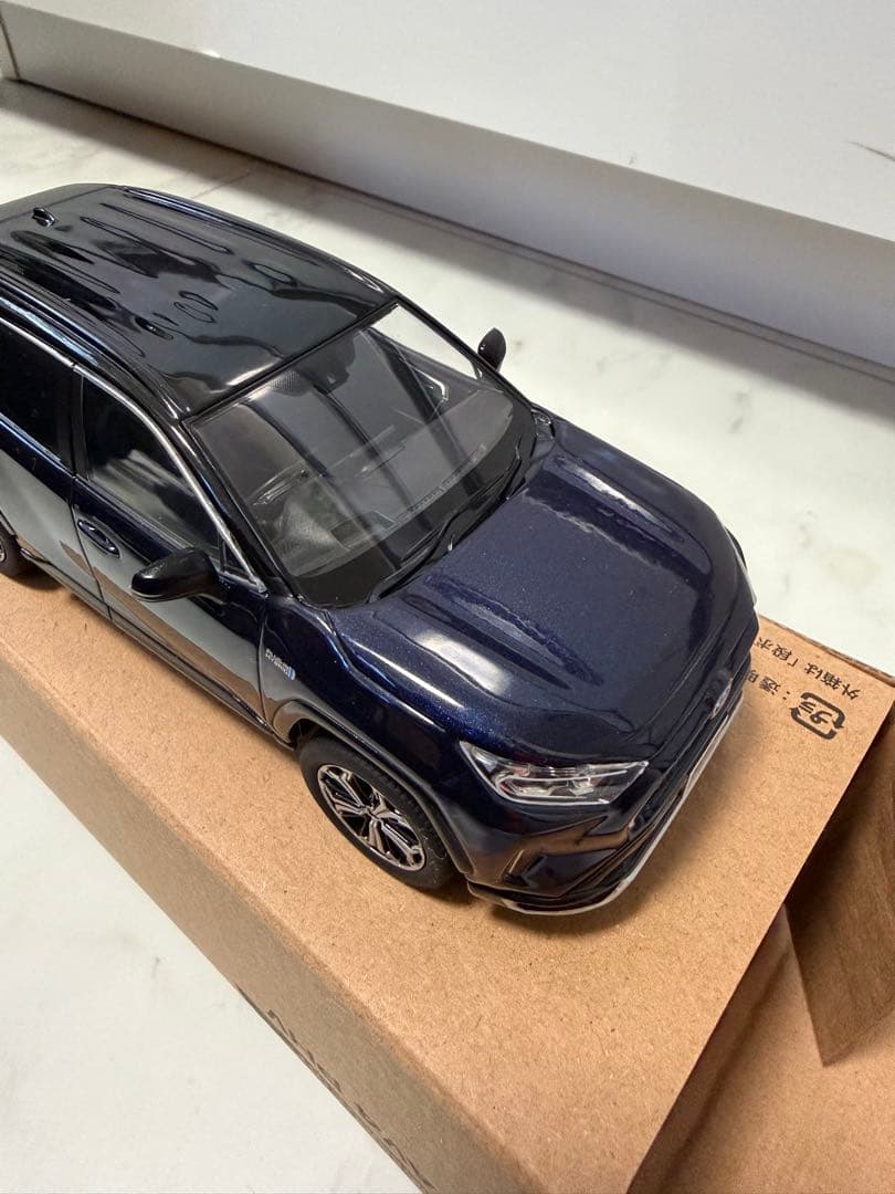 トヨタ RAV4 ダークブルー ミニカー