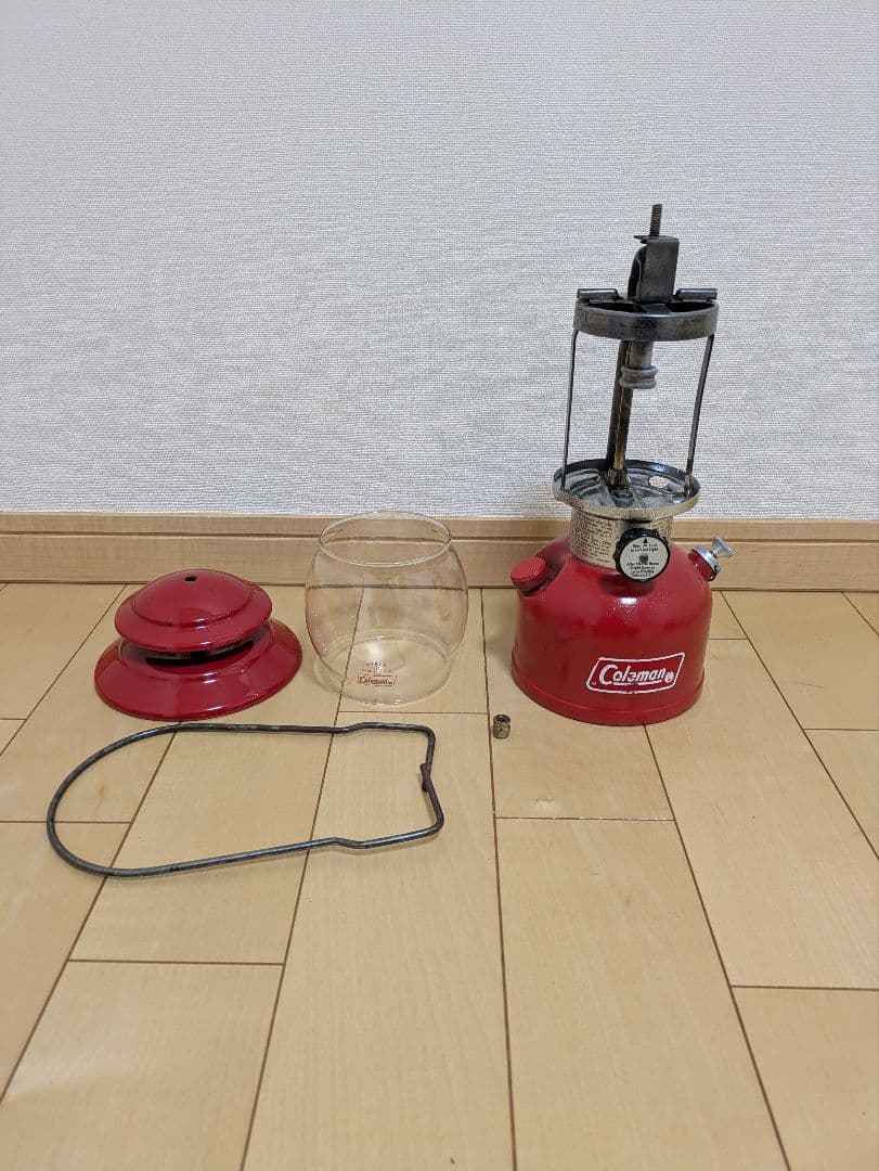 Coleman ガソリンランタン200A レッド