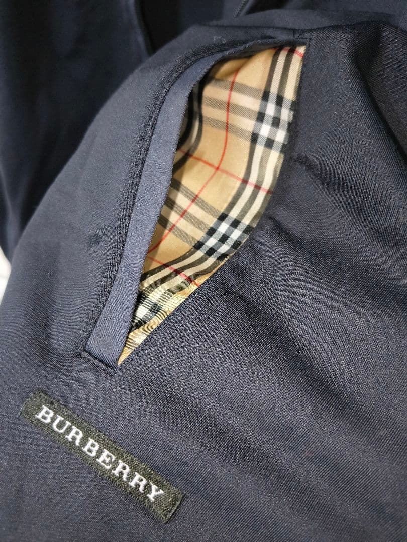 金*米様 BURBERRY GOLF ブラックナイロンジャケット LLサイズ