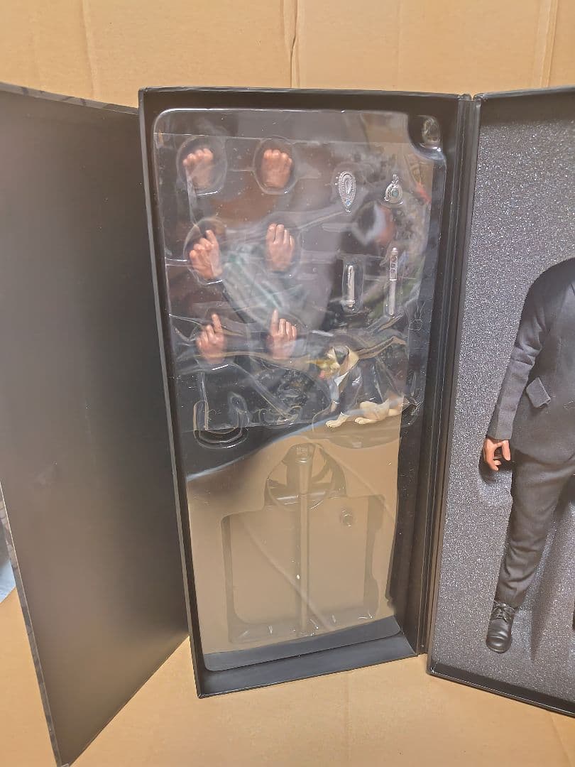 エンターベイ　MIB3 エージェントJ＆エージェントK 2体セット