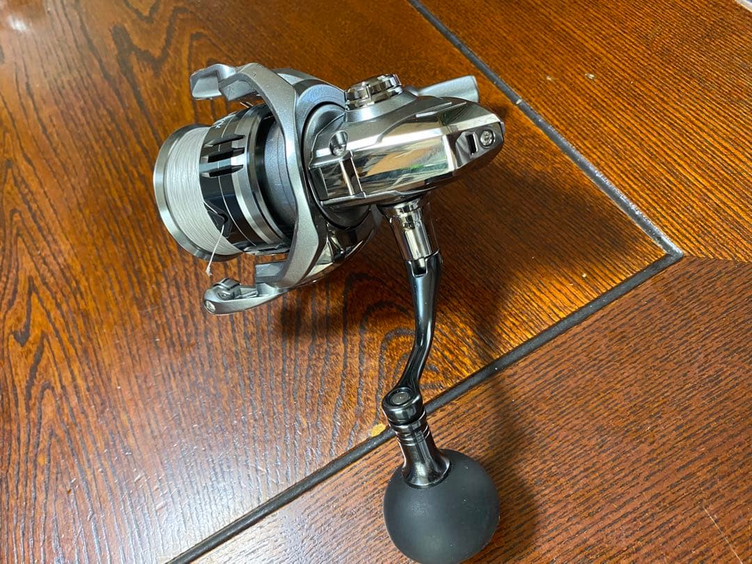 【筍屋】　SHIMANO ナスキーC5000XG スピニングリール