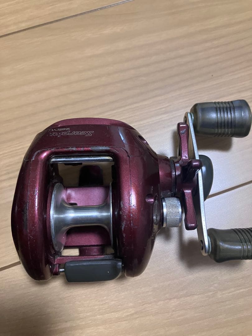 古いスコーピオン　ベイトリール　中古