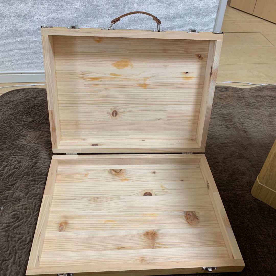 木箱のカバン