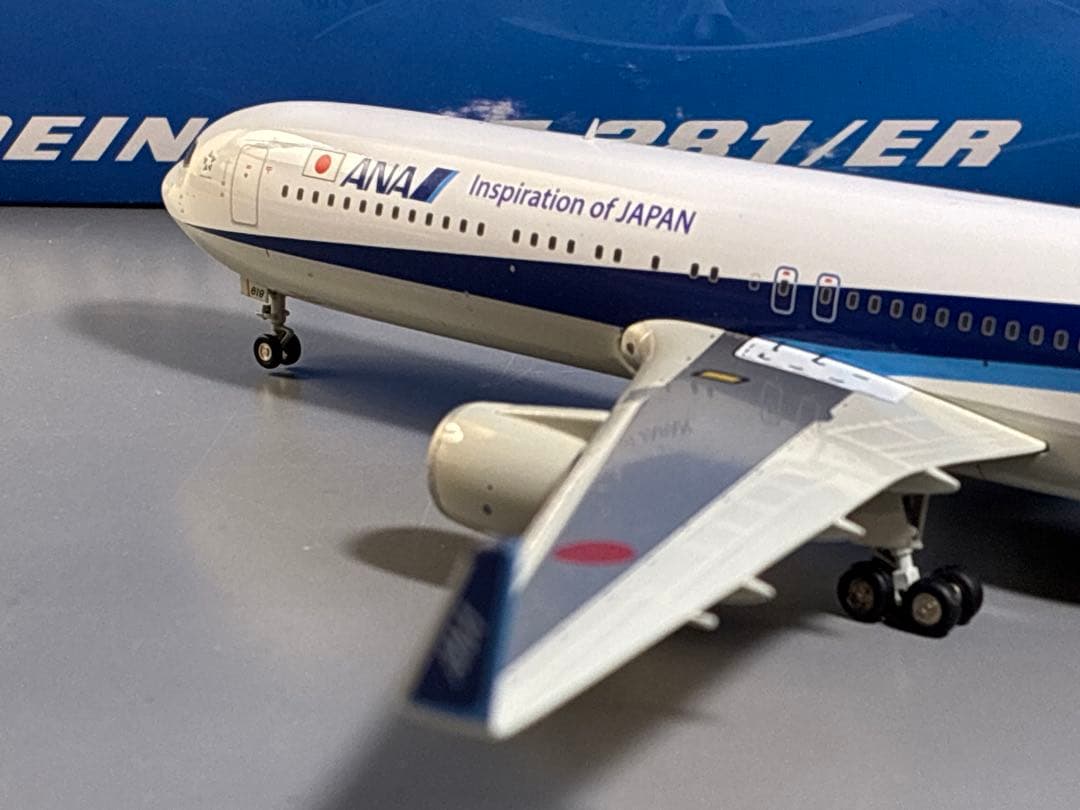 航空機・ヘリコプター Jcwings ANA Boeing767-300ER w 1/200