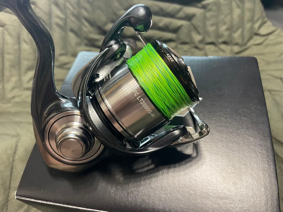 【美品】ダイワ 24 セルテートFC LT2000S-H 【フルベアリング】