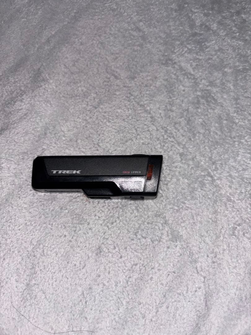 TREK Ion 200 USB充電式 ブラックライト