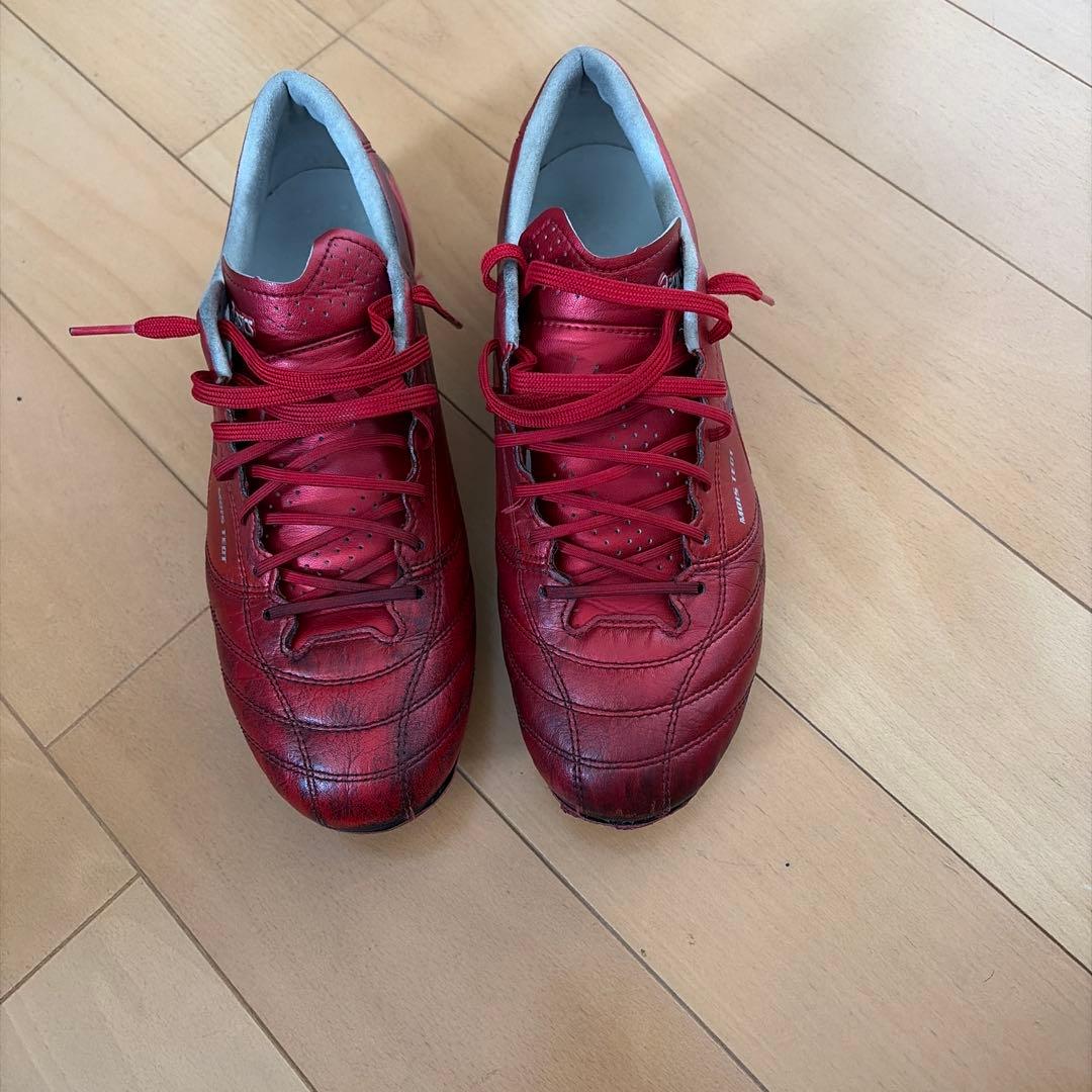 asics サッカースパイク　DS LIGHT X-FLY 4