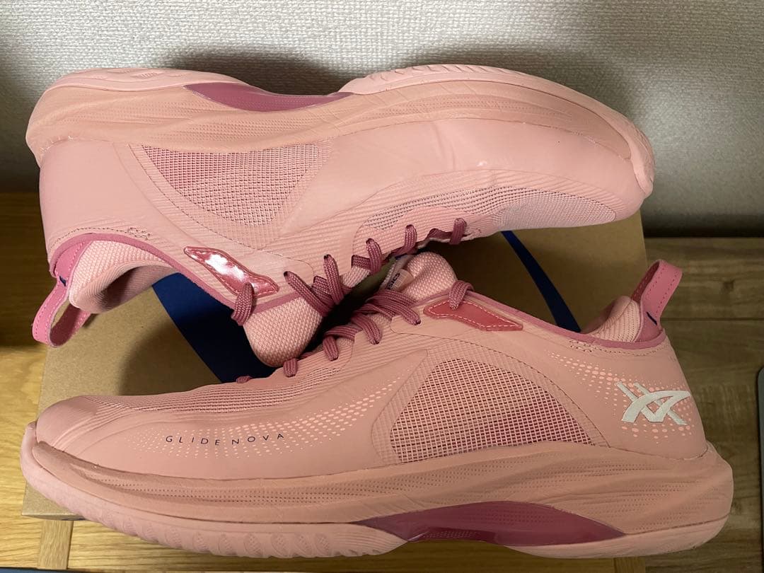 asics アシックス　グライドノヴァ　GLIDENOVA FF4