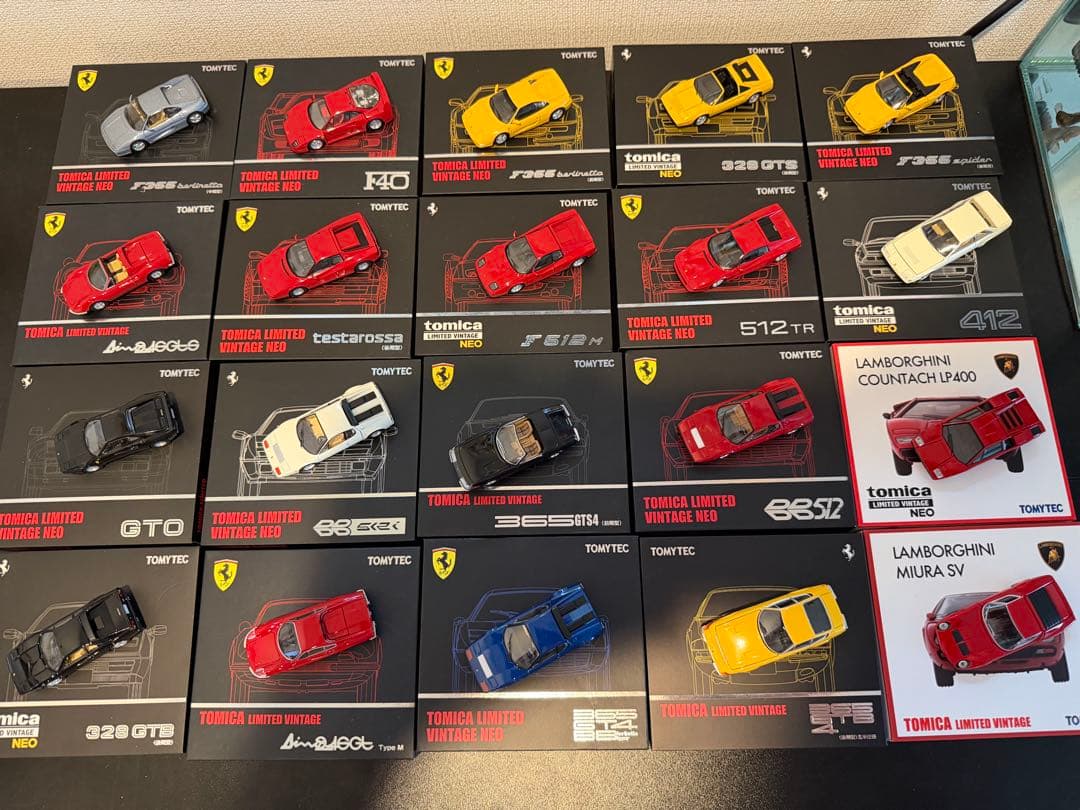 トミカリミテッドヴィンテージ フェラーリ 15台セット