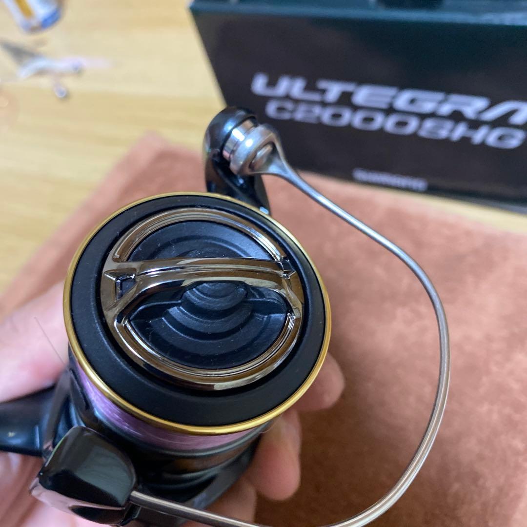 リール 25 ULTEGRA C2000SHG