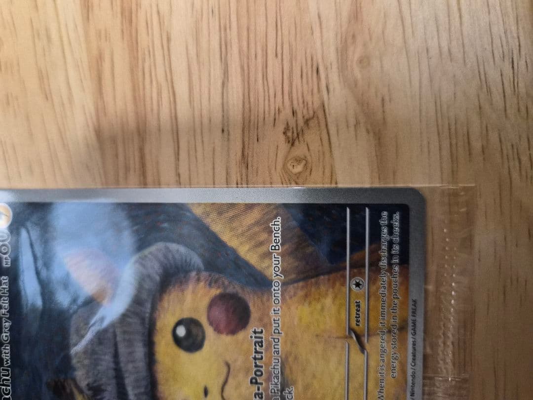 Pikachu with Grey Felt Hat ポケモンカード
