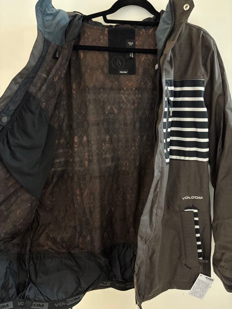 VOLCOM ボルコム　スノーボード スキー ウェア