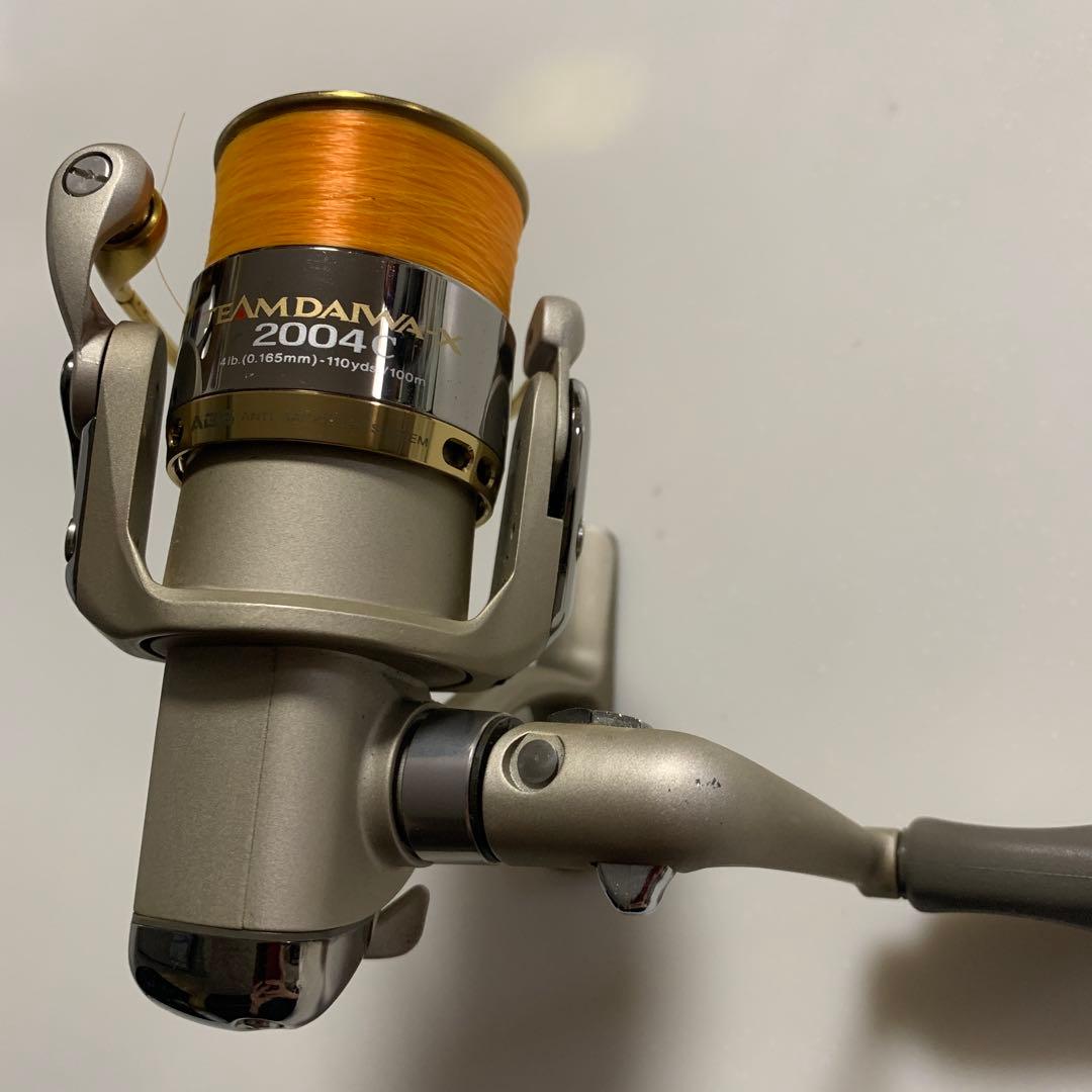 TEAM DAMA-X2004C スピニングリール