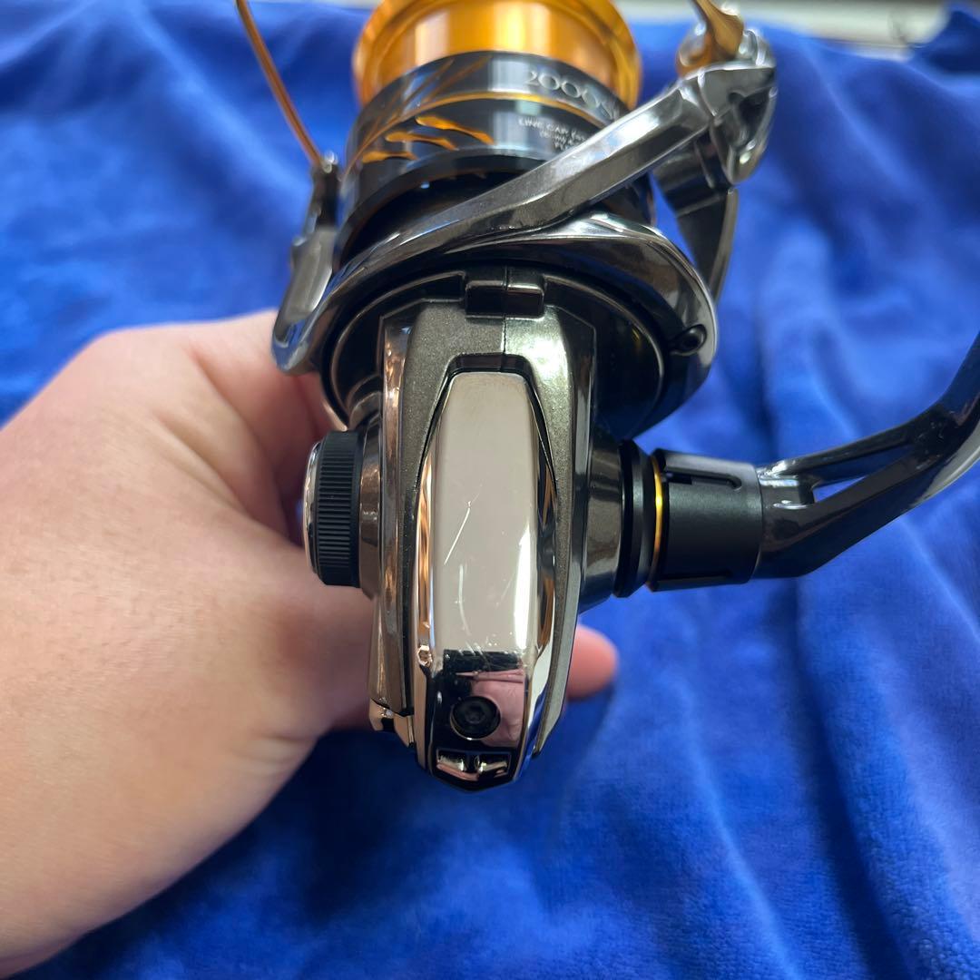 中古美品 シマノ ソアレ Ci4+ 2000SHG