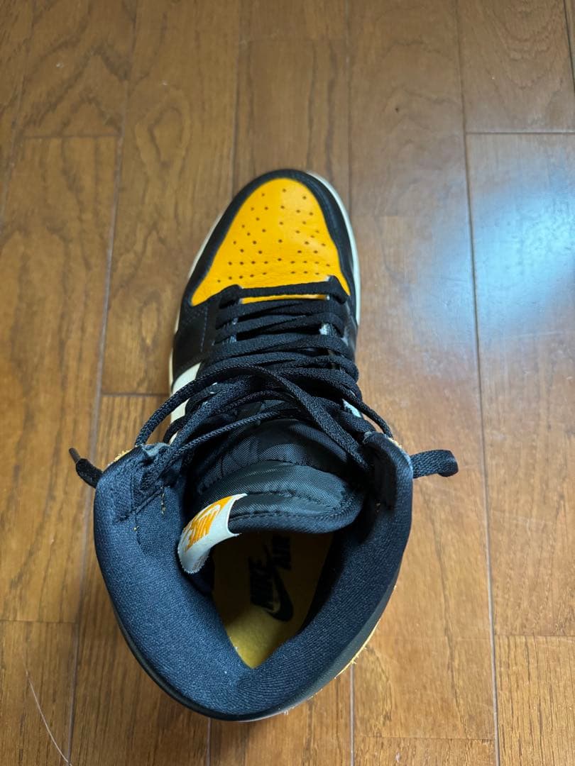 Nike Air Jordan 1 ブラック/ホワイト/オレンジ