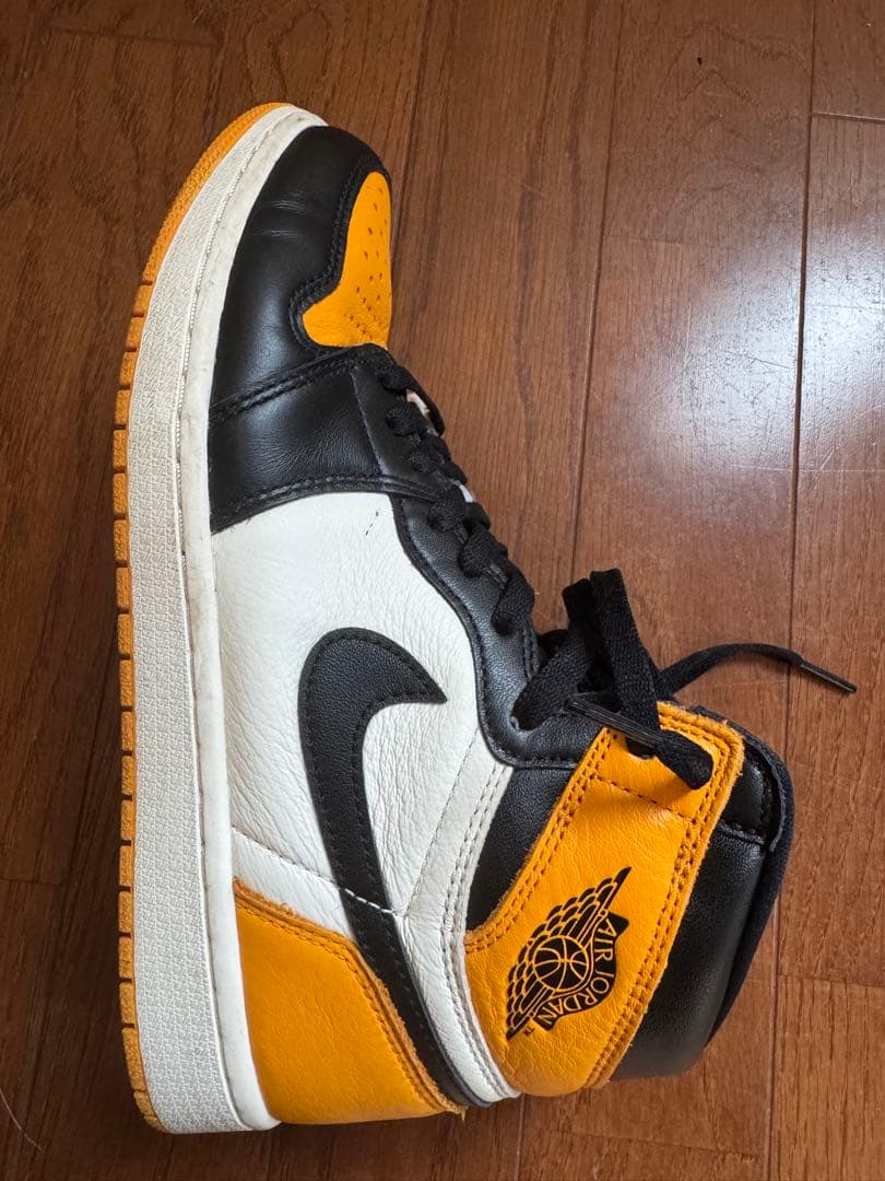 Nike Air Jordan 1 ブラック/ホワイト/オレンジ