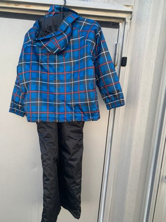 新品！スキースノボウェア子供用男の子130