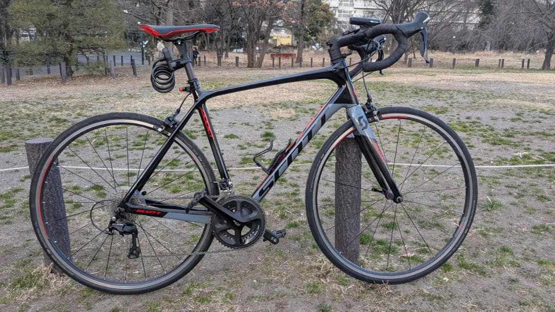 【軽量カーボン】SCOTT ADDICT20 SHIMANO105搭載 ロード