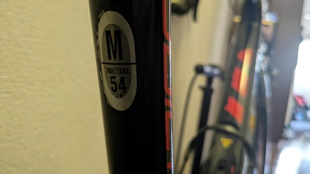 【軽量カーボン】SCOTT ADDICT20 SHIMANO105搭載 ロード