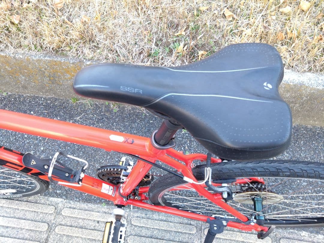 TREK　トレック　7.2 FX 　神奈川　引取限定　クロスバイク