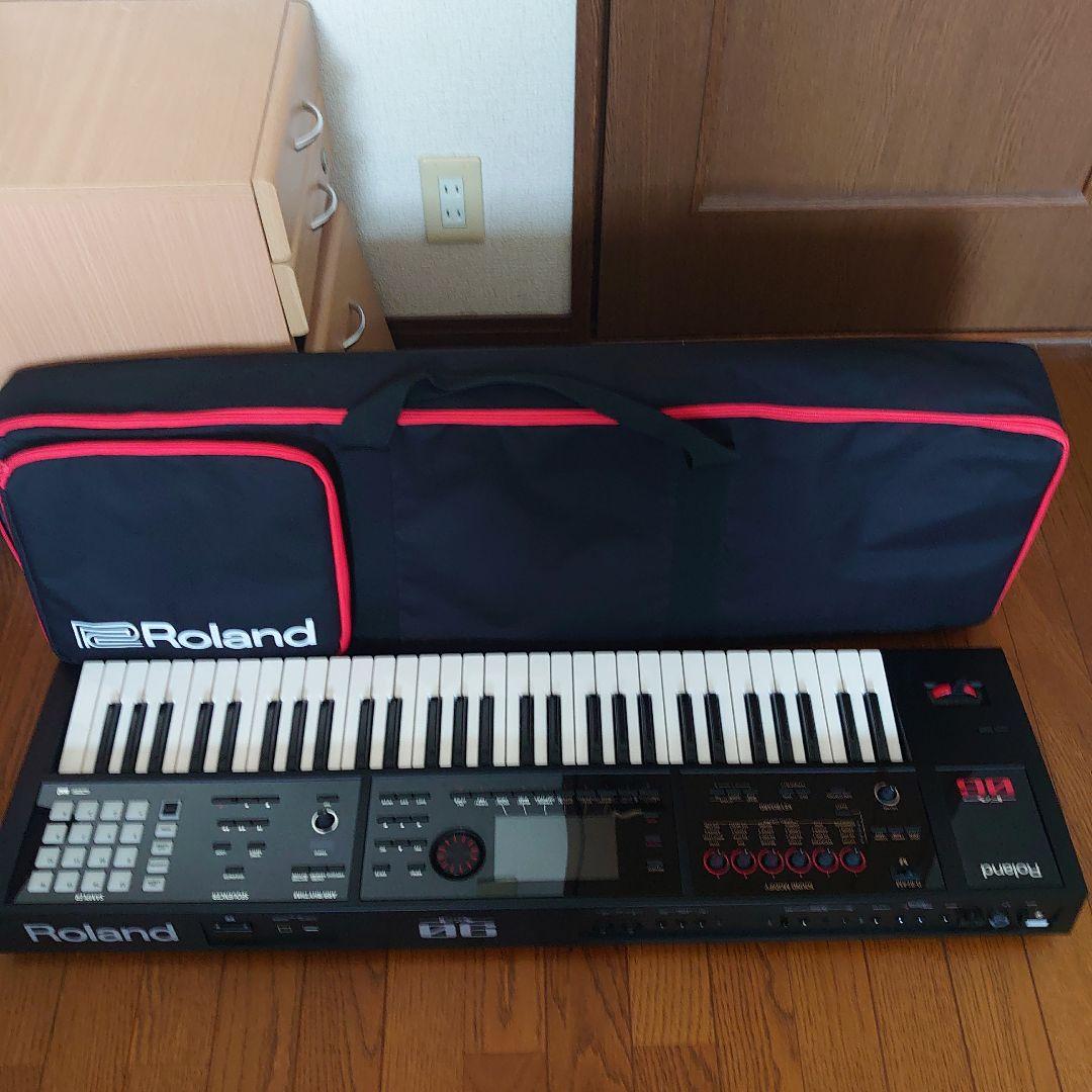 Roland FA-06 61鍵キーボード(ソフトケース 、取扱い説明書付き)