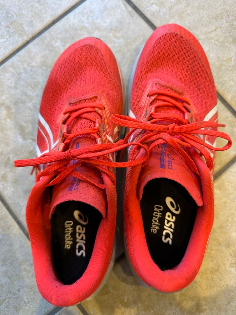 ASICS FlyteFoam レッド スニーカー