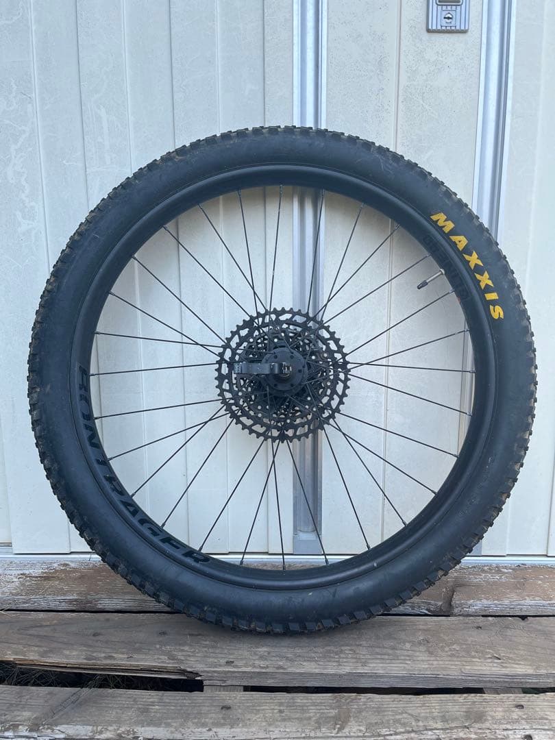 パーツ BONTRAGER LINE40 40 TLR Boost 27.5