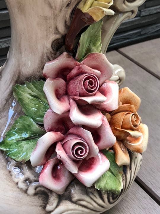 イタリア製 バラモチーフが素敵☆花瓶