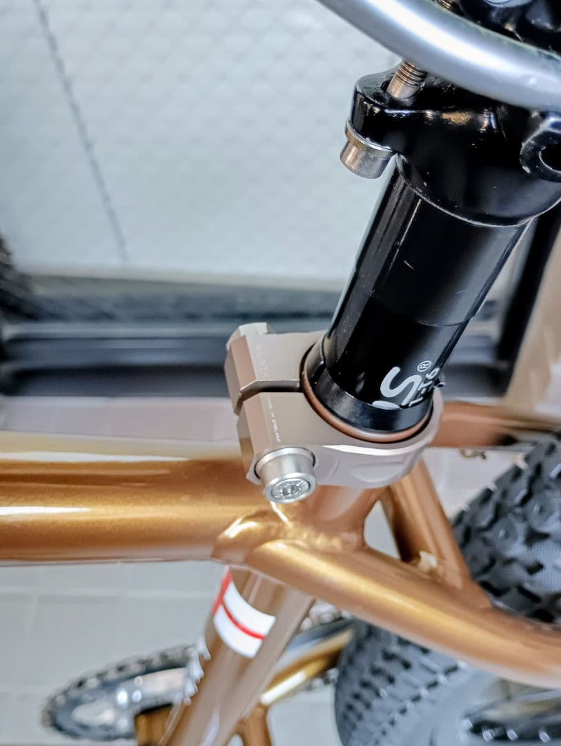 【引き取り限定】CURTIS BIKES 26\"ダートジャンプ（イングランド製）