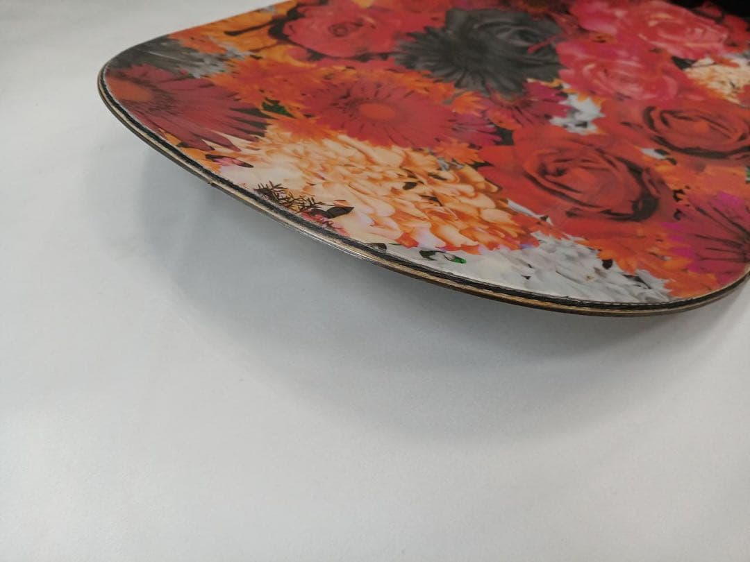レディース BURTON SOCIAL 142cm 花柄 スノボバイン バートン