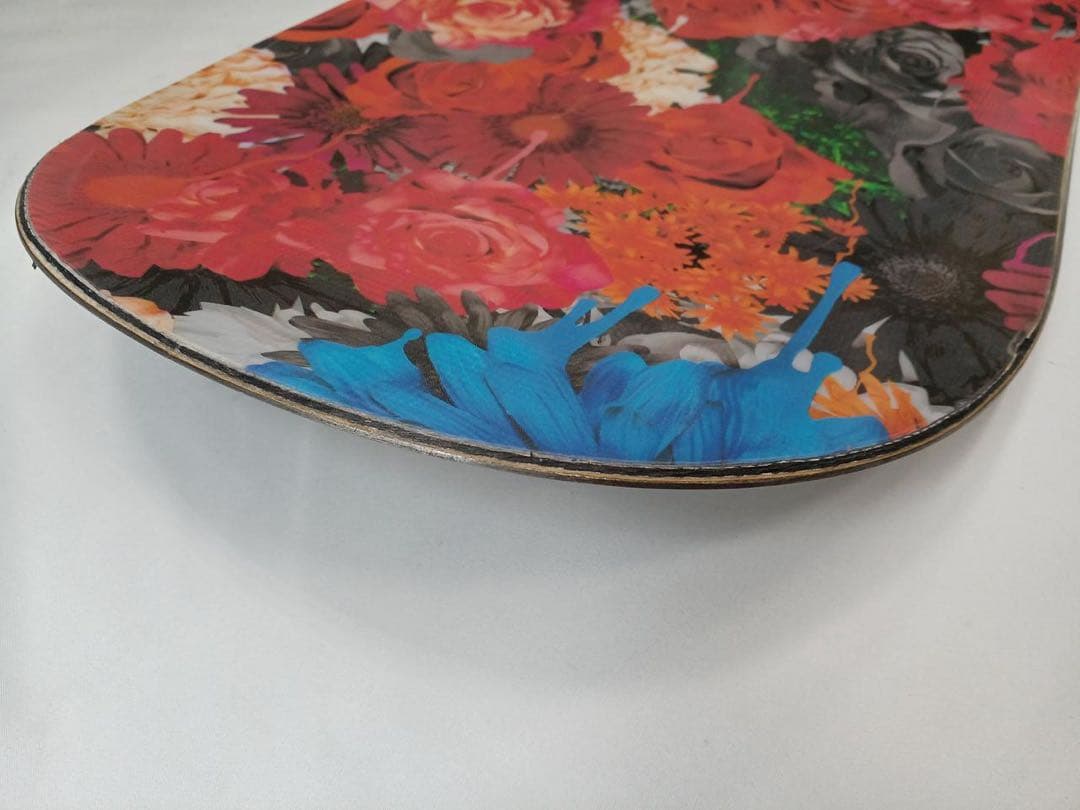 レディース BURTON SOCIAL 142cm 花柄 スノボバイン バートン