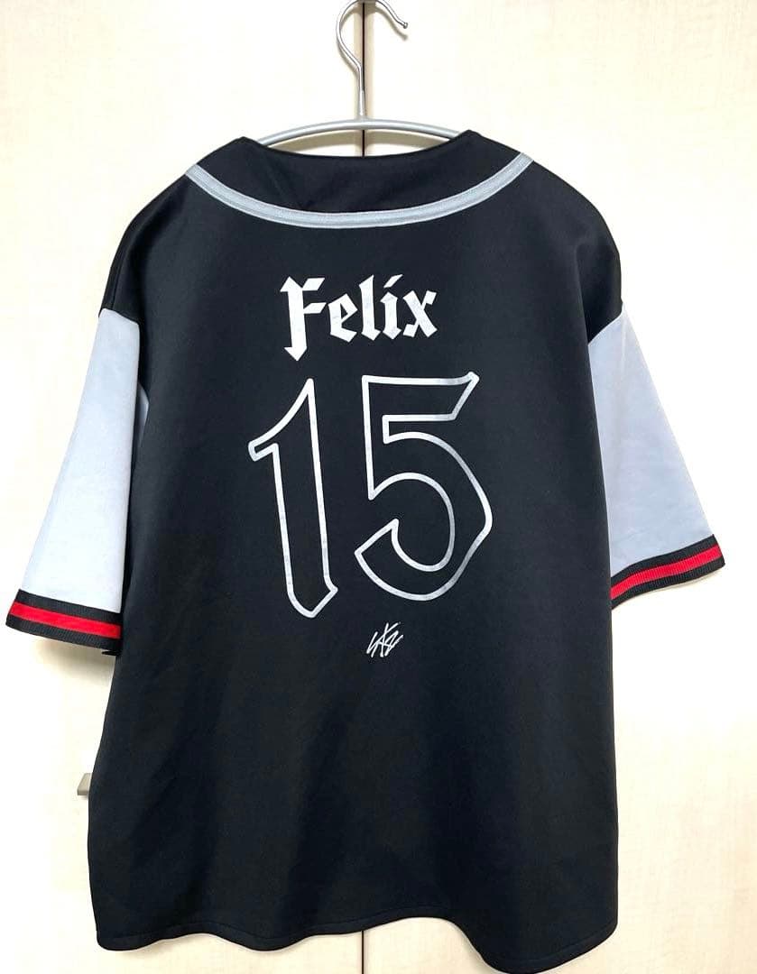 【♡】Stray Kid ユニフォーム 15Felix ドミネート　フィックス