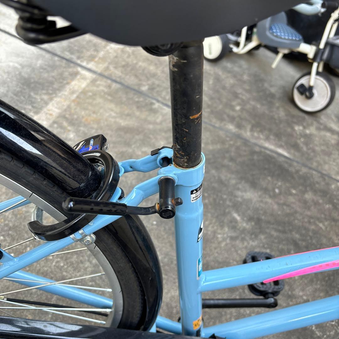 水色 シティサイクル 26インチ 前面バスケット付き