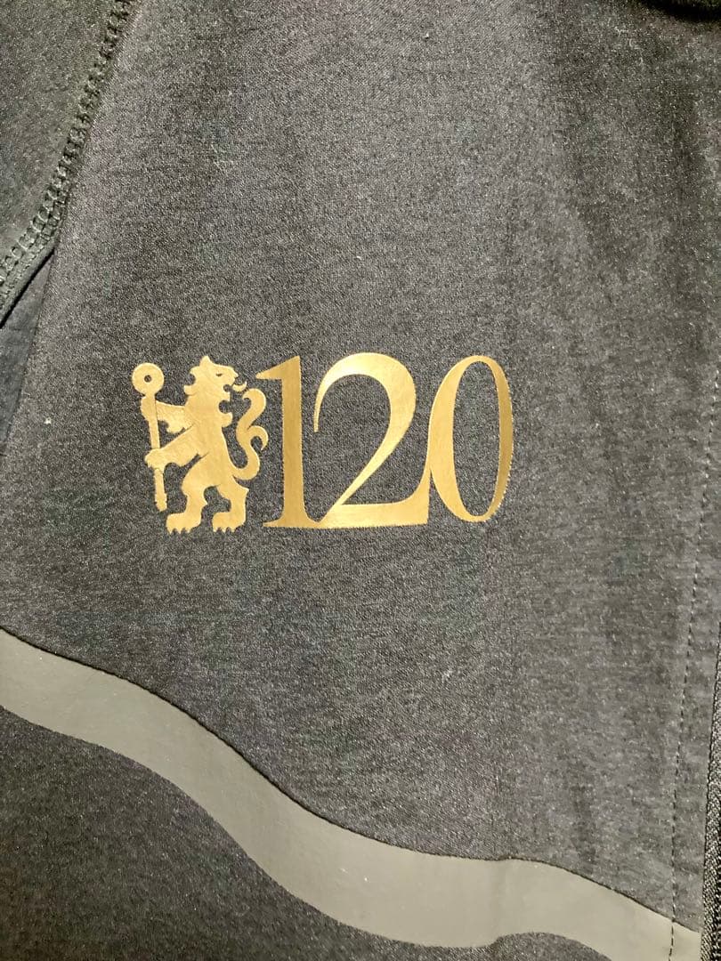 Nike Tech woven jacket チェルシー　120周年限定