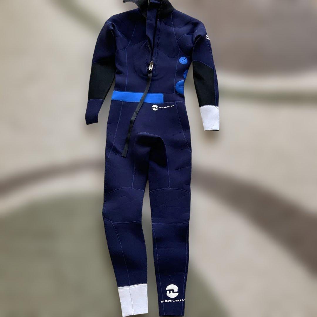 ウェットスーツ　レディース