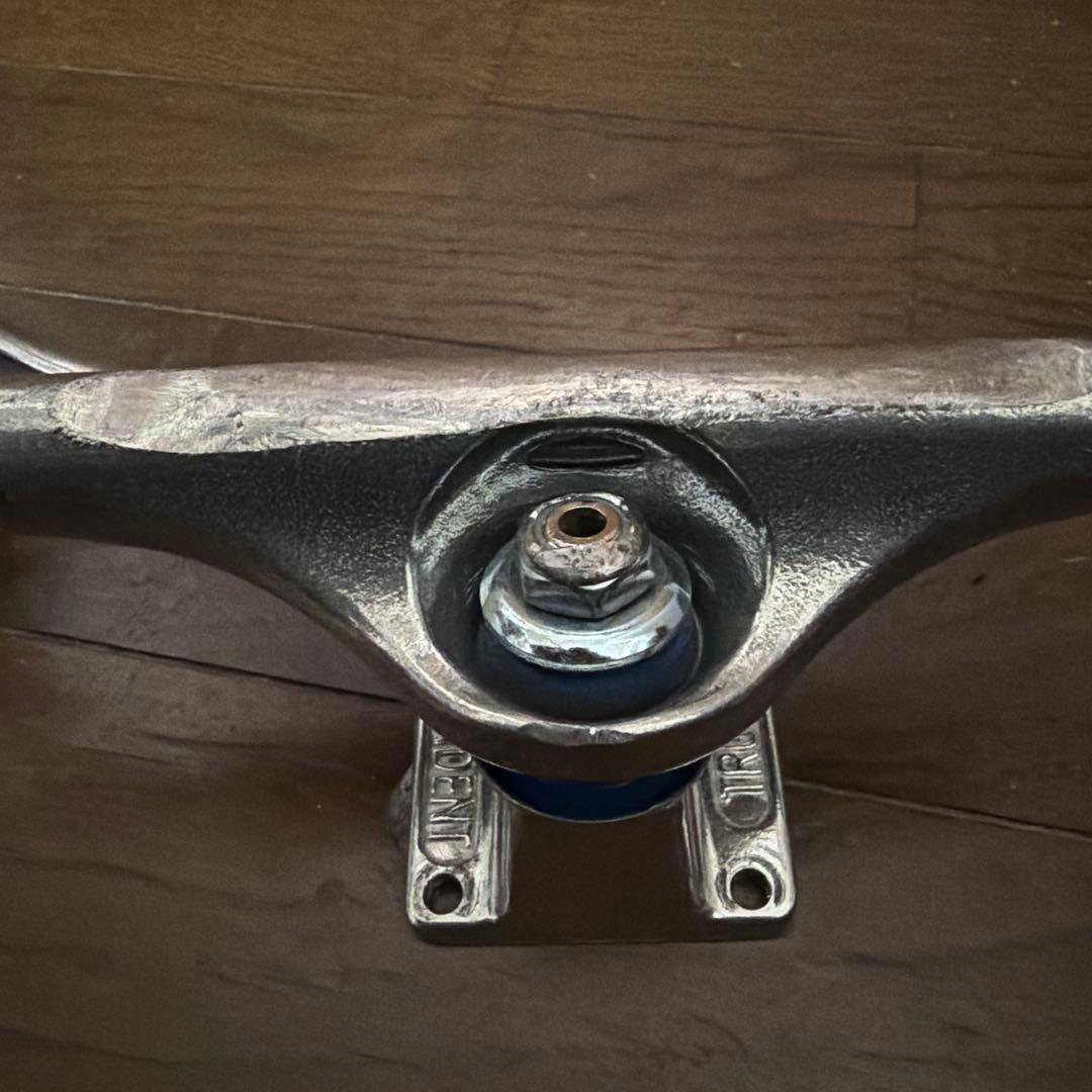 independent Titanium スケートボード トラック 149