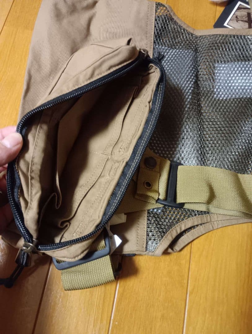 ウェア Filson Mesh Fishing Strap Vest Tan Reg