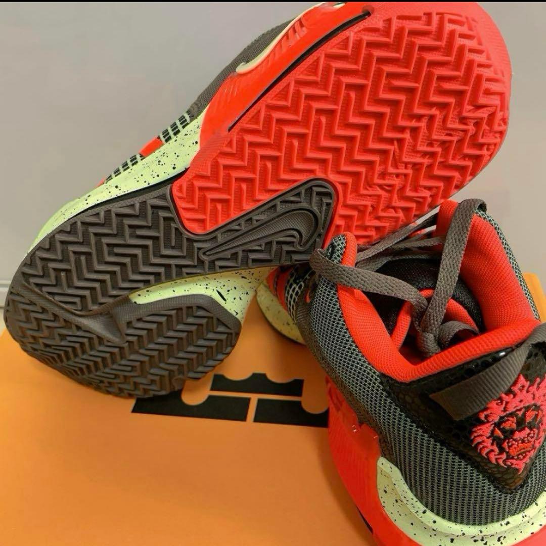 新品NIKE レブロン ウィットネス 7メンズスニーカー25cmシューズ