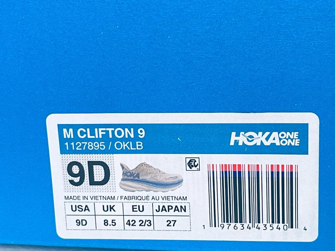【ホカオネオネ】HOKA　クリフトン9　スニーカー　ランニング　ウォーキング