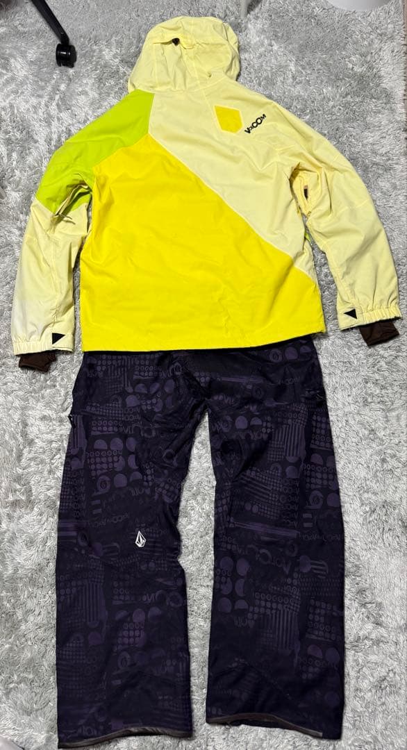 VOLCOM NIMBUS スノーボードウェア Lサイズ