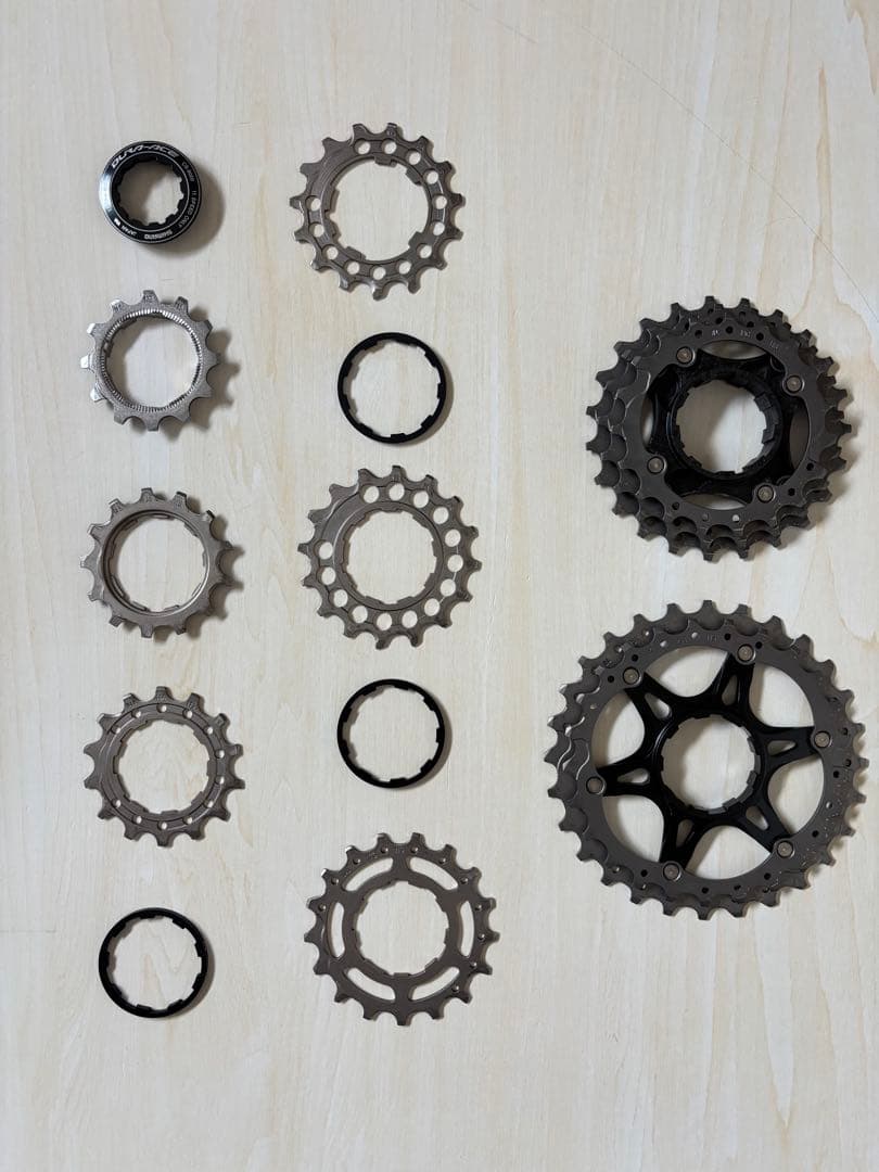 SHIMANO DURA-ACE スプロケット　12-28 CS-9000
