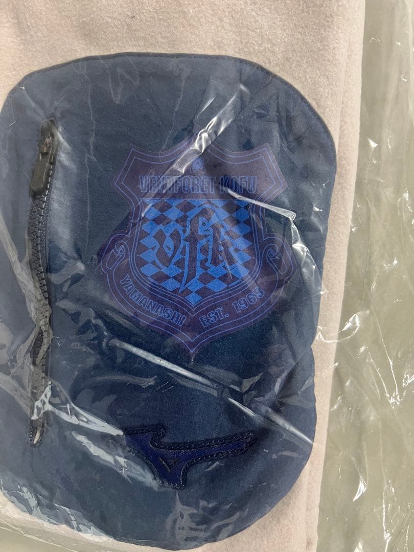 新品未開封　ヴァンフォーレ甲府　プルーフフリースクルー　L ミズノ　クラブ仕様