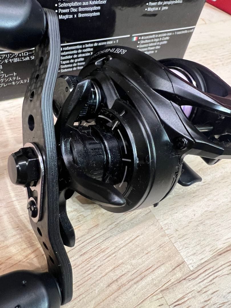 アブガルシア　ロキサーニ ROXANI BF8 右巻き