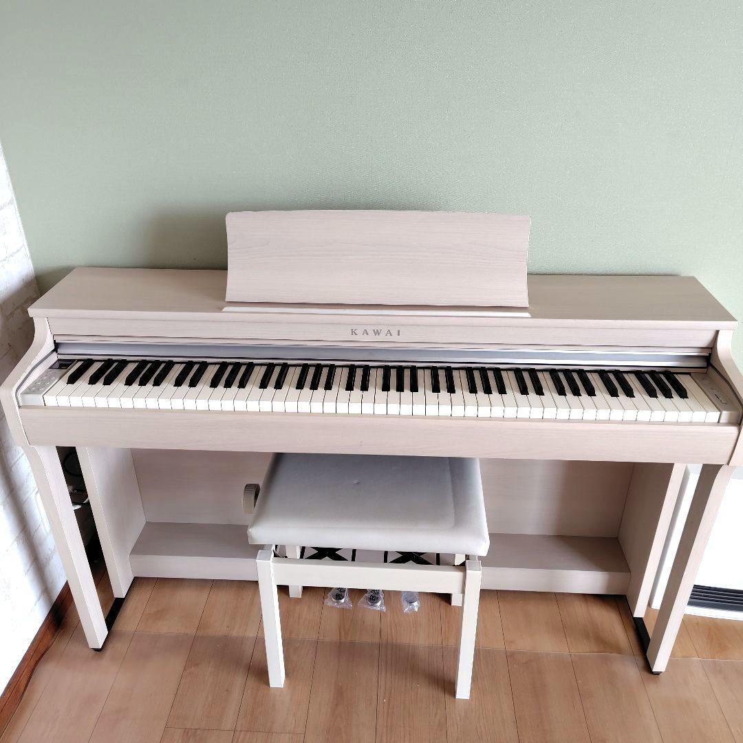 【直接引き渡し希望】KAWAI CN29 電子ピアノ ホワイト　椅子付き