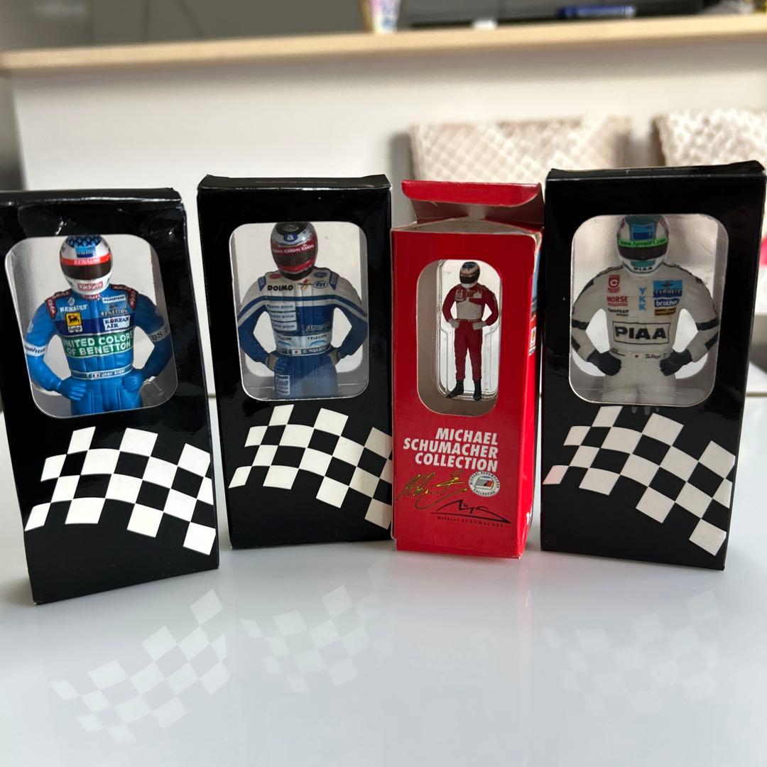 ミニチャンプスドライバーフィギュアとMichaelSchumacher等5セット